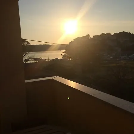 Smilje Apartament Rab Town